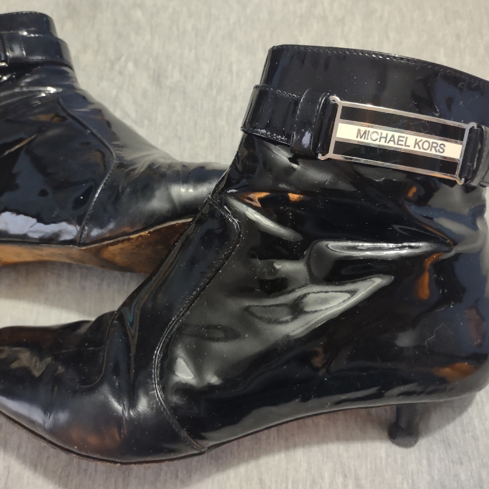 Michael Kors Black Patent Leather Booties, Sz 7